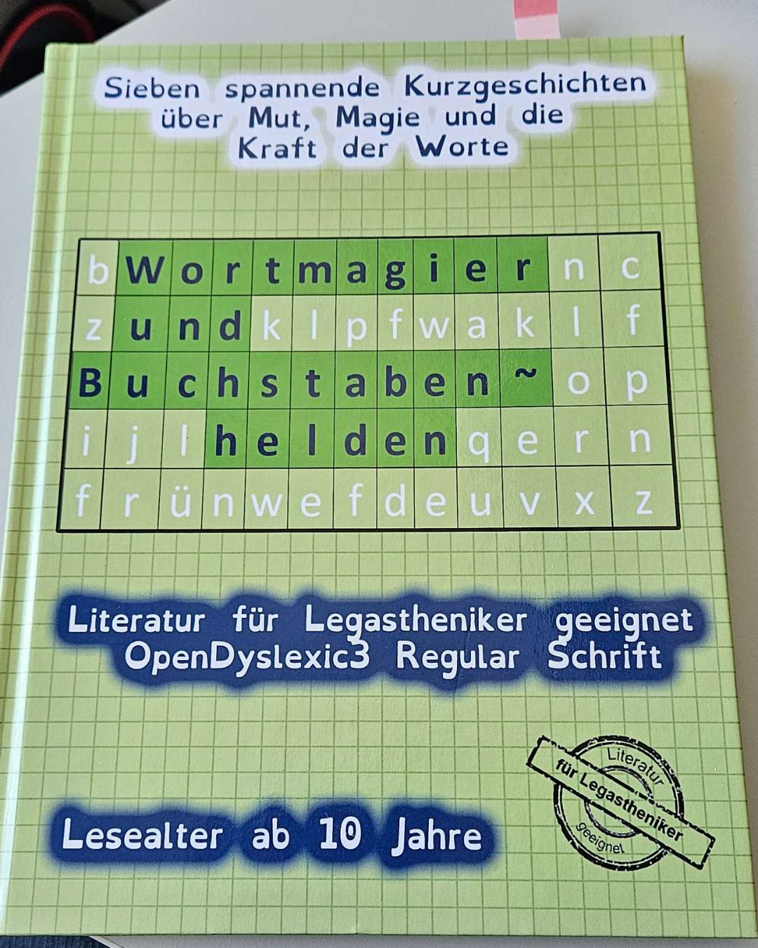 wortmagier buchcover: wortmagier und buchstabenhelfen